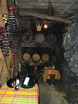 特拉尔塔酒店 2* 坎姆帕拉斯